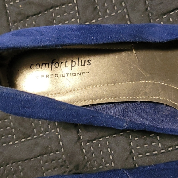 Blue suede pumps size9 - Picture 5 of 7